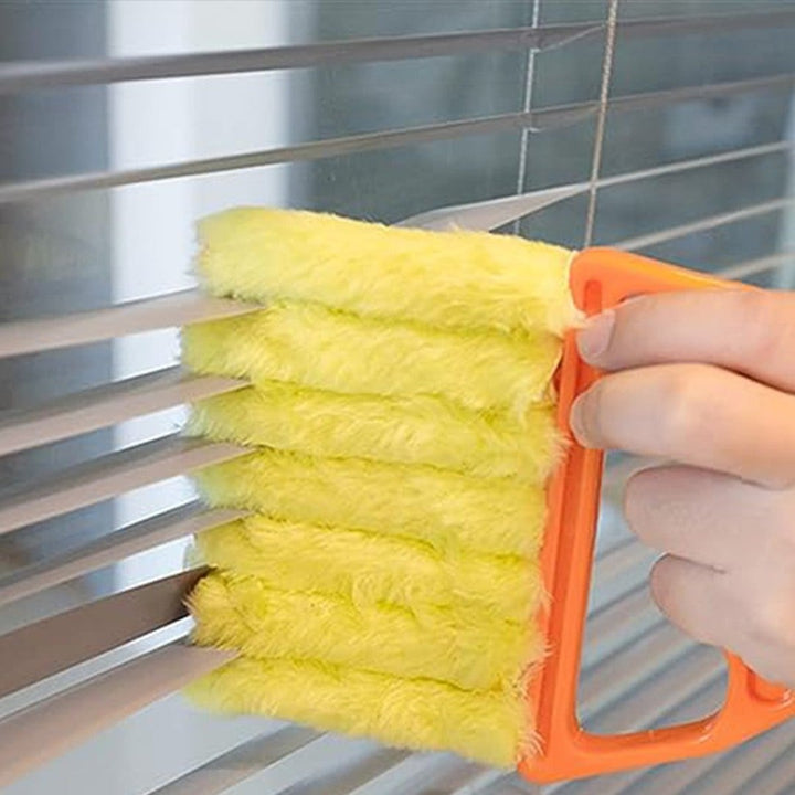 Deep Clean 7-Slat Brush for Window Rails, Blinds & Air Conditioner Vents