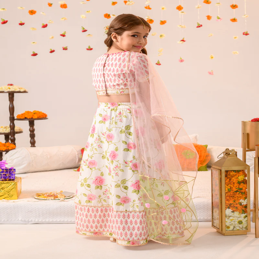 Elegant Floral Embroidered Lehenga Choli for Girls – Festive & Wedding Wear
