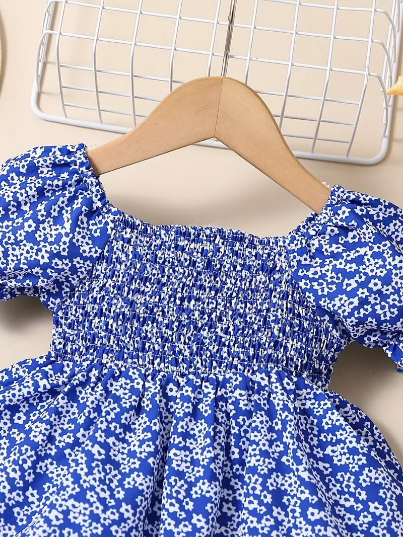 Adorable Baby Girl  Floral Dress – Summer Outfit with Puff Sleeves