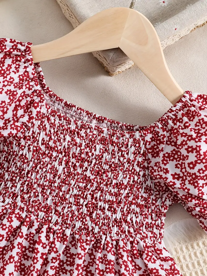Adorable Baby Girl  Floral Dress – Summer Outfit with Puff Sleeves