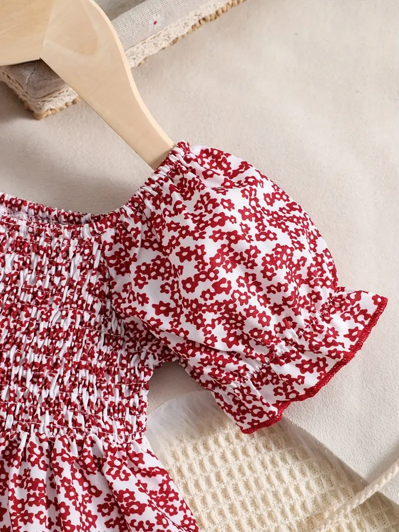 Adorable Baby Girl  Floral Dress – Summer Outfit with Puff Sleeves